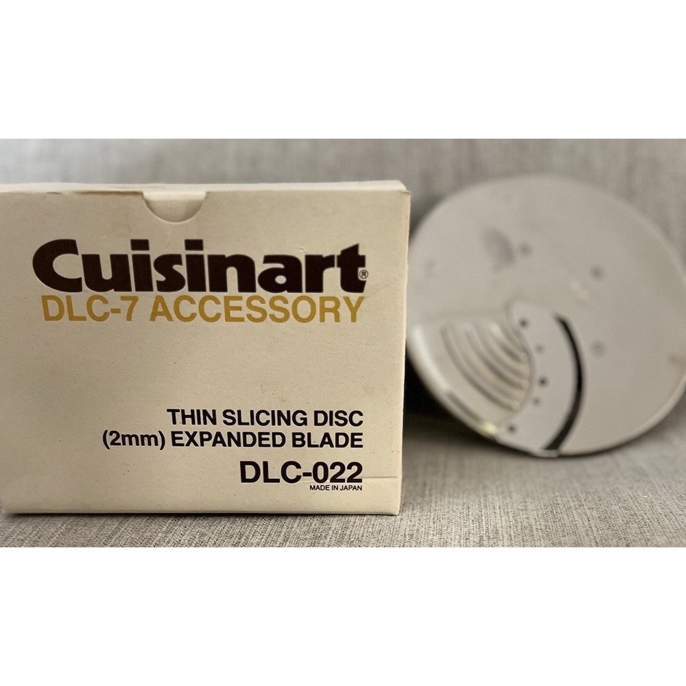 Cuisinart DLC-022 Thin Slicing Disc 2mm Expanded Blade DLC-7 Japan w/ Box